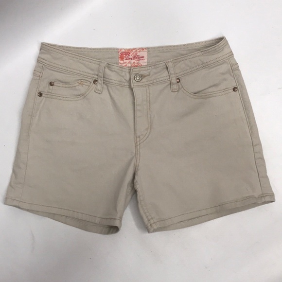 levi strauss shorts